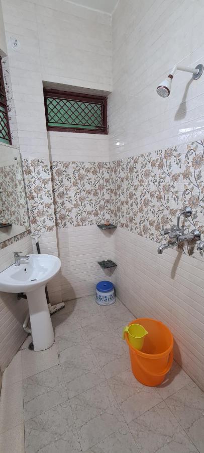 Anukampa Homestay Agra  Εξωτερικό φωτογραφία