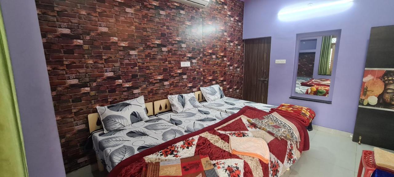 Anukampa Homestay Agra  Εξωτερικό φωτογραφία